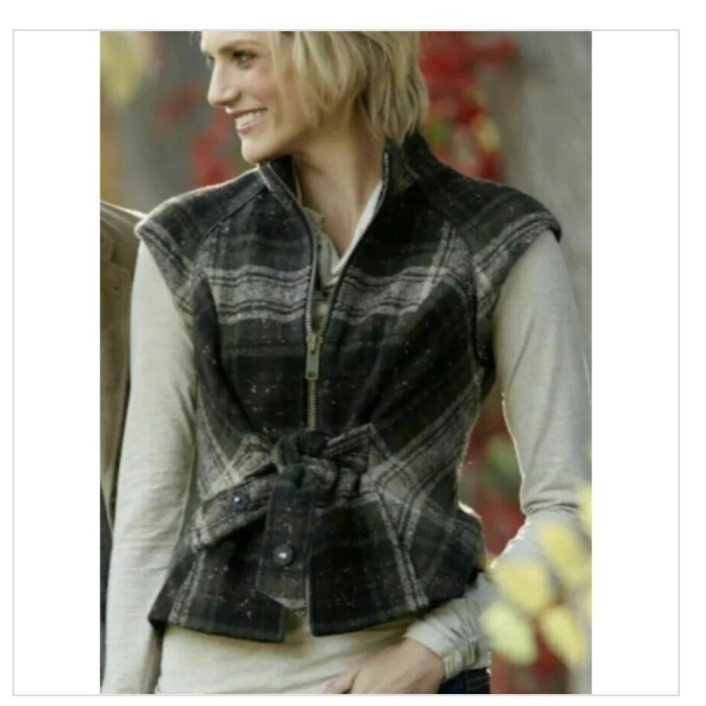 CAbi #611 All Tied Up Plaid Wool Sleeveless Blazer